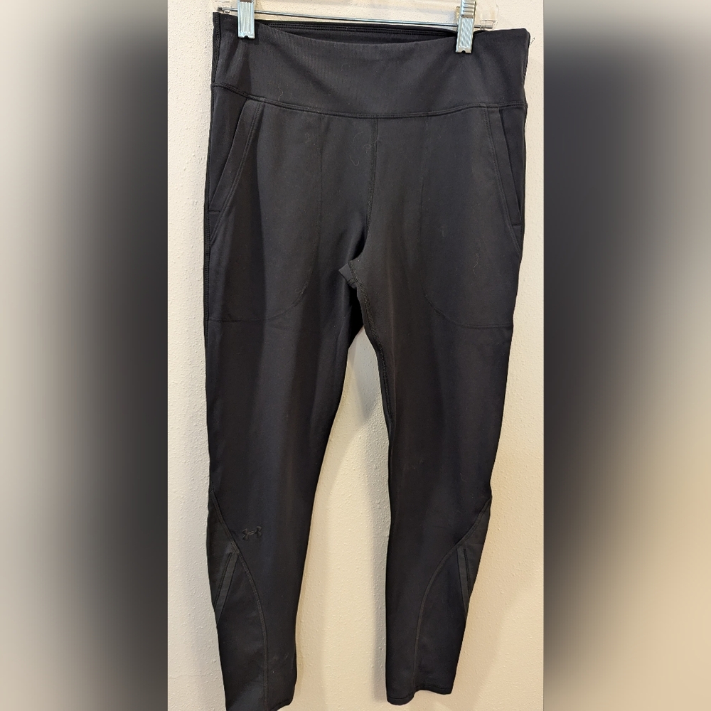 UA HeatGear Workout Leggings